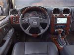 GMC Envoy Denali 2005 года